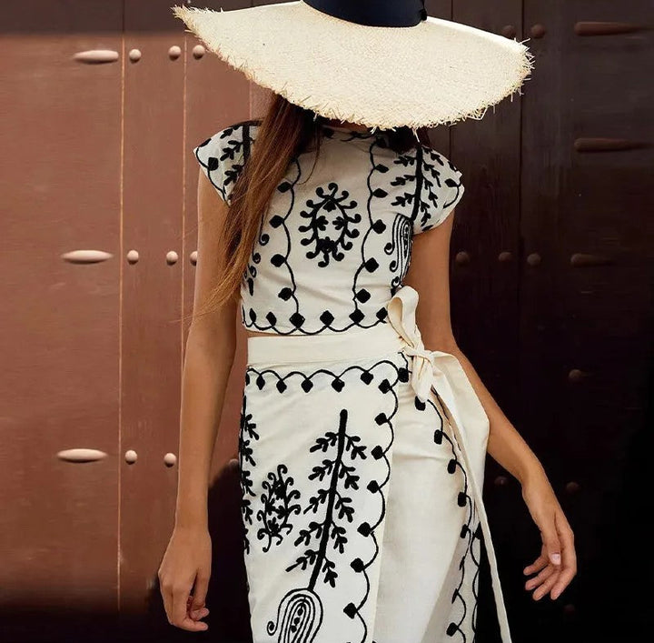 Edmonton Essence™ | Chic Printed Set