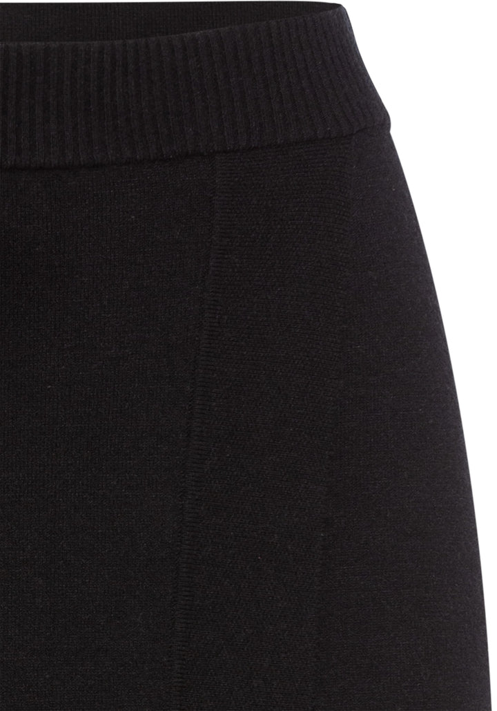 Edmonton Essence™ | Stylish Knit Skirt