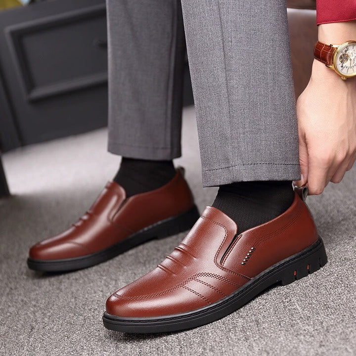 Mike™ | Professional Footwear