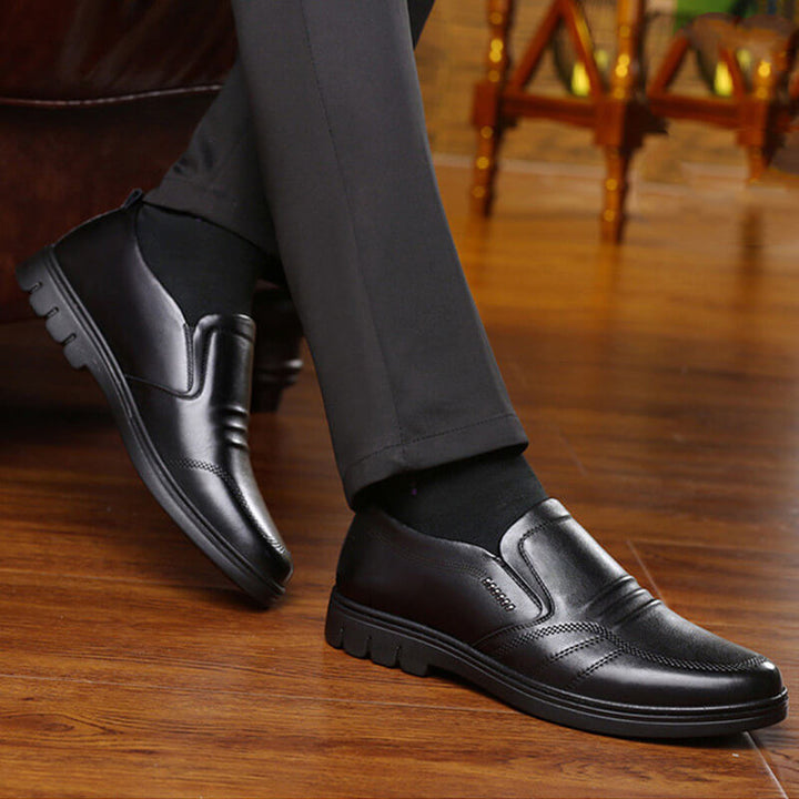Mike™ | Professional Footwear
