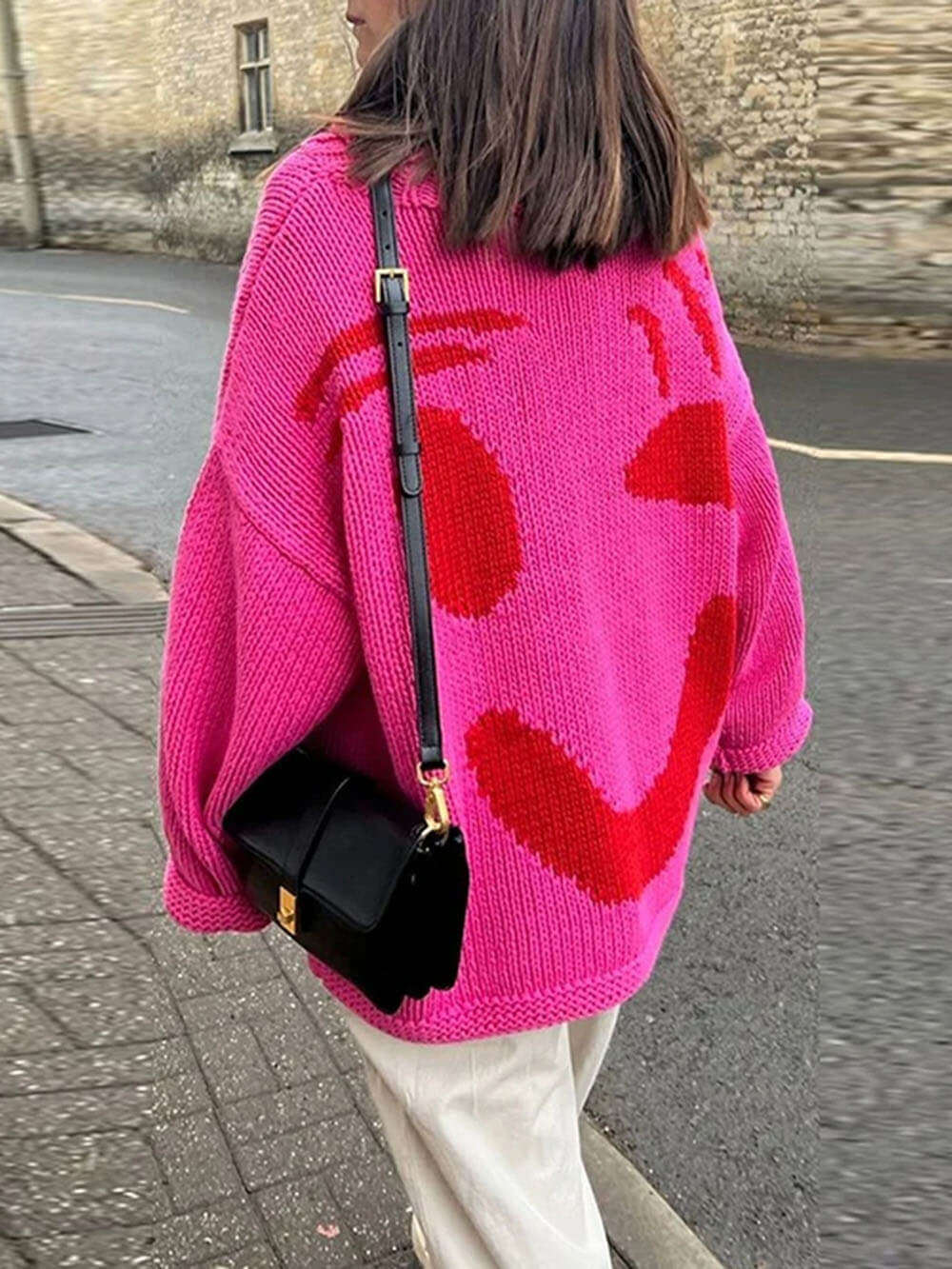 BB – Knitted Sweater Face Design