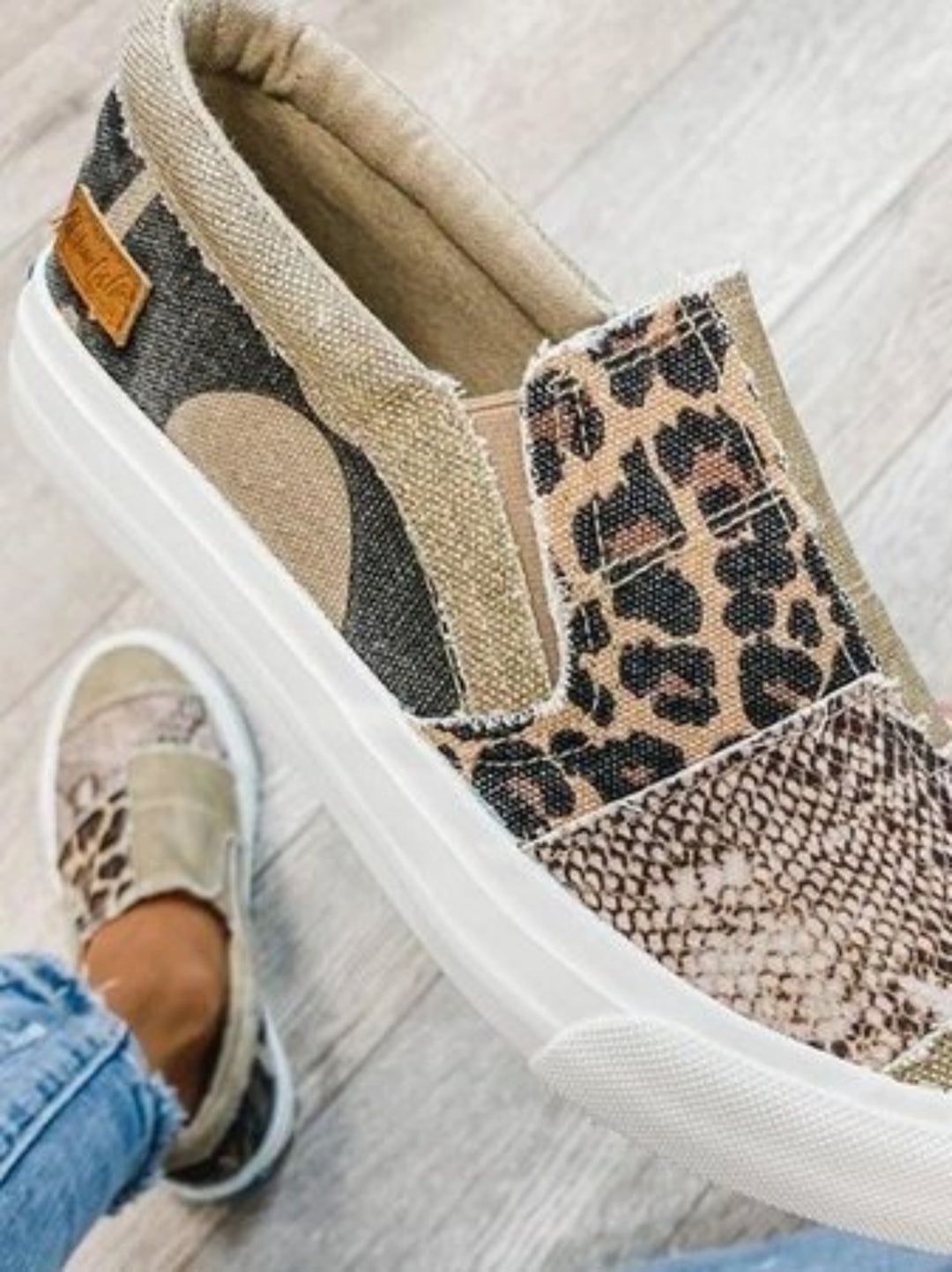 BB - Noemi™ | Trendy Pain Relief Slip-Ons ( Buy 1, Get 1 Free )