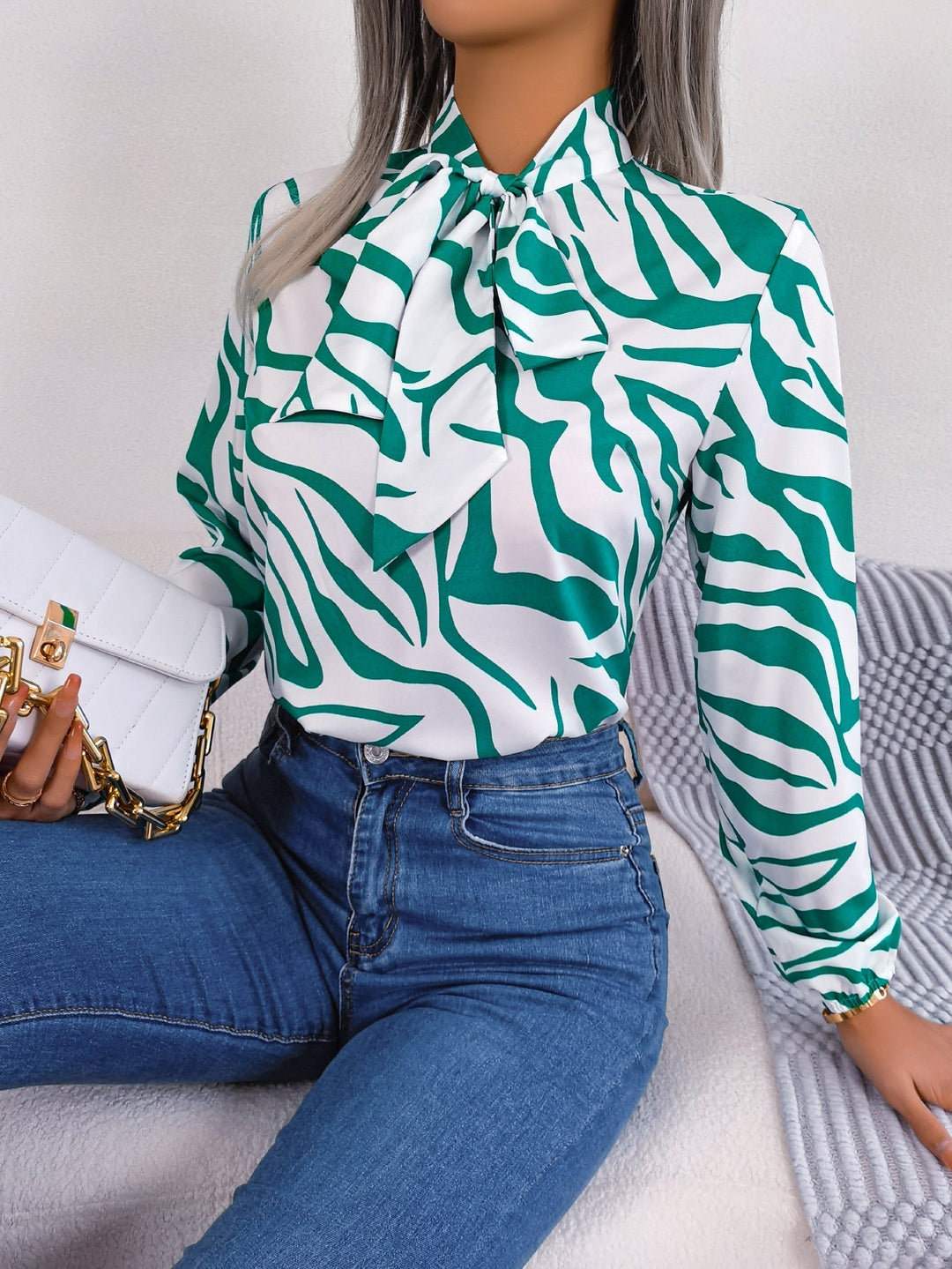 Anouk | Shirt with Bow