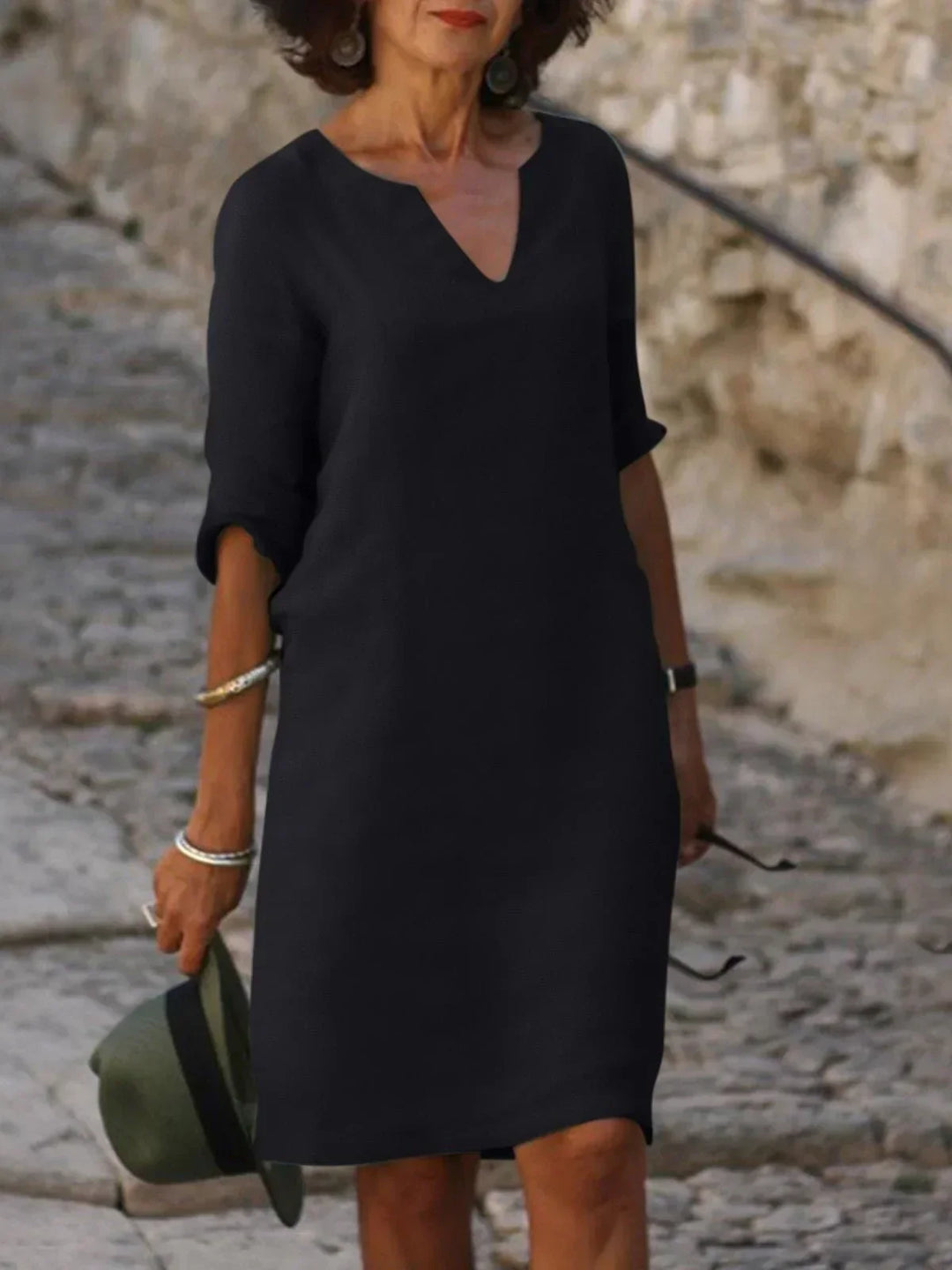 BB™ | Elegant Dress with V-Neck