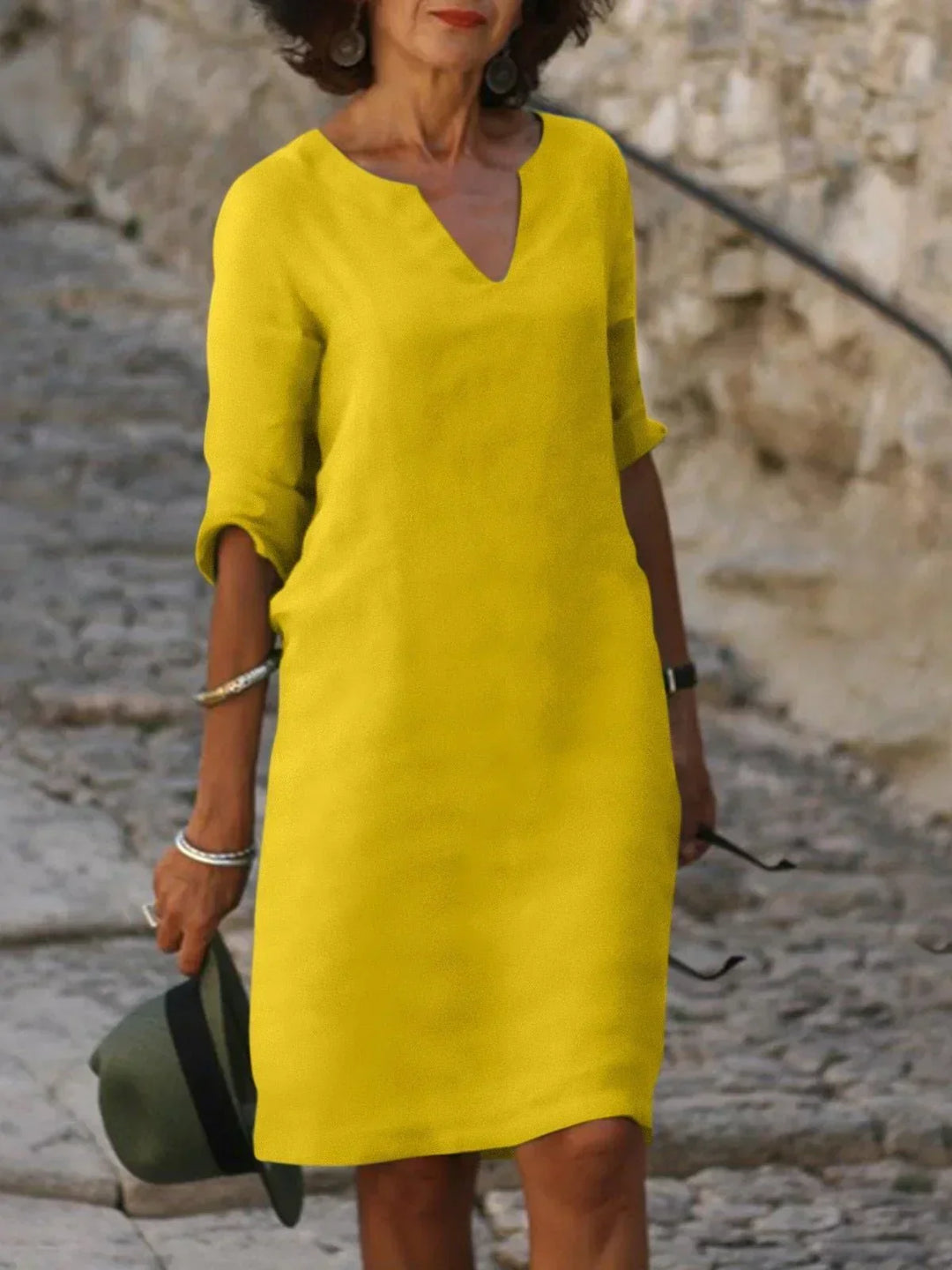 BB™ | Elegant Dress with V-Neck